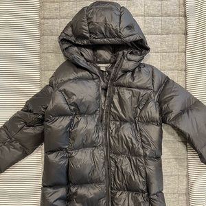 Eddie Bauer Womens insulated jacket size medium.